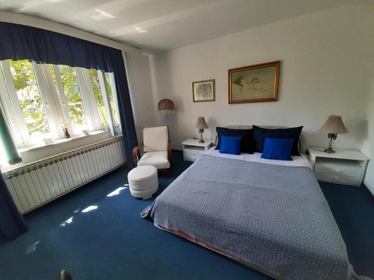 Cocic Garden Lägenhet Osijek Exteriör bild
